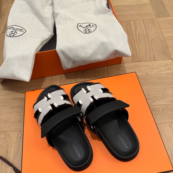 Hermes Chypre fringed H canvas and calfskin Women’s Sandals 37.5 Prunoir Black - Picture 9 of 10